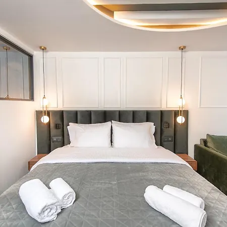 Apartment Kantoni Luxury