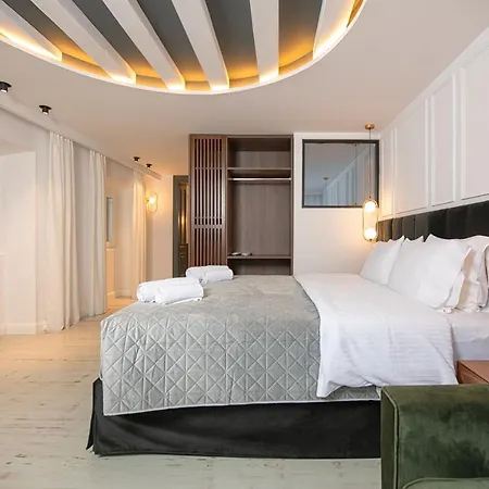 Kantoni Luxury Apartment *