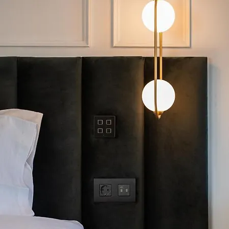 Kantoni Luxury Apartment *