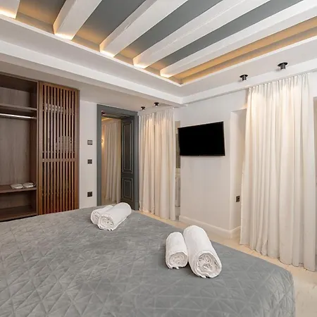 Kantoni Luxury Apartment